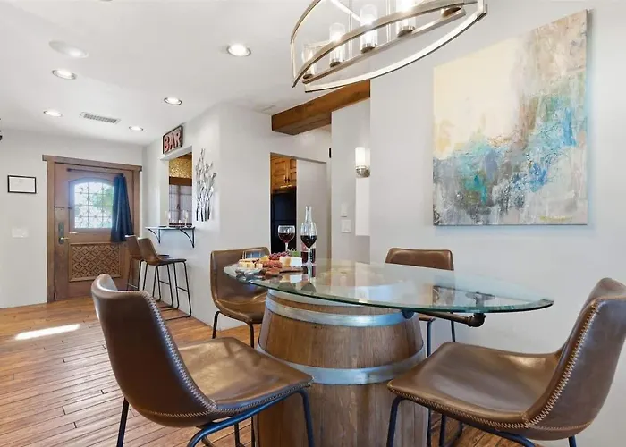 Holiday home Rhone - In Old Town - Walk To Fashion Square Scottsdale